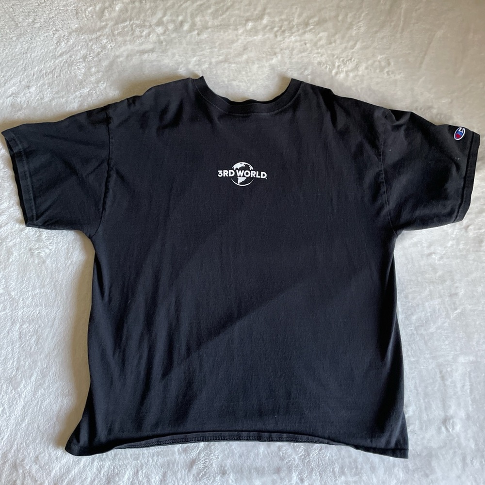 Champion 3rd World T